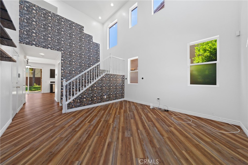 38338 Applewood Court
