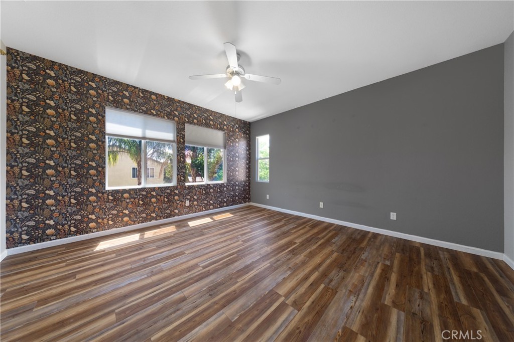 38338 Applewood Court