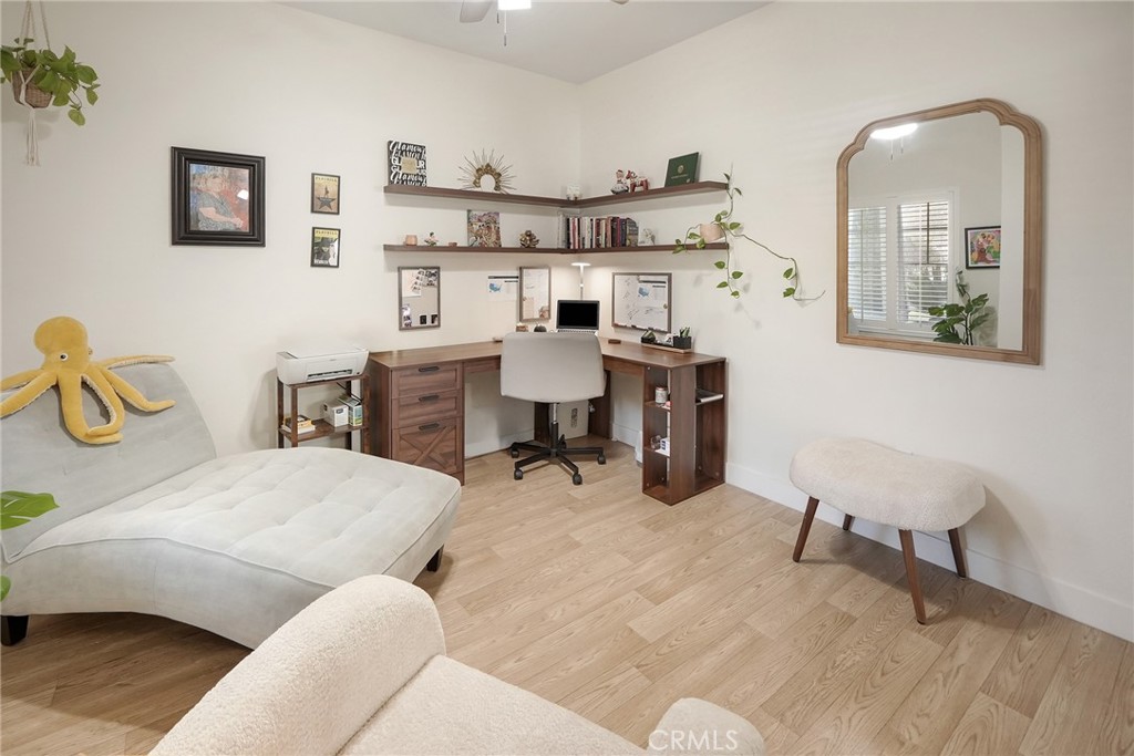 1316 Alabaster