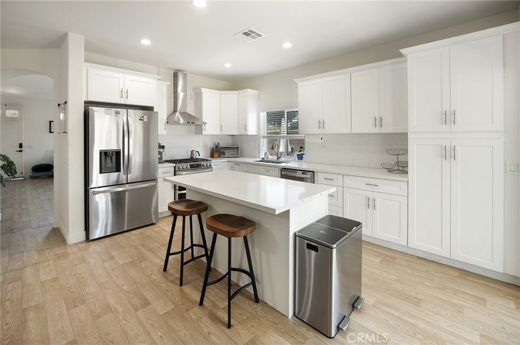 1316 Alabaster
