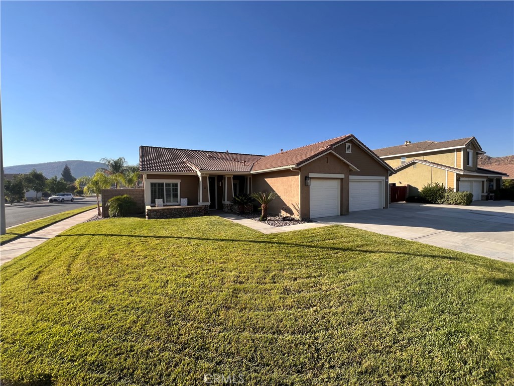 1316 Alabaster