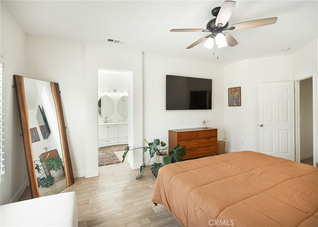 1316 Alabaster