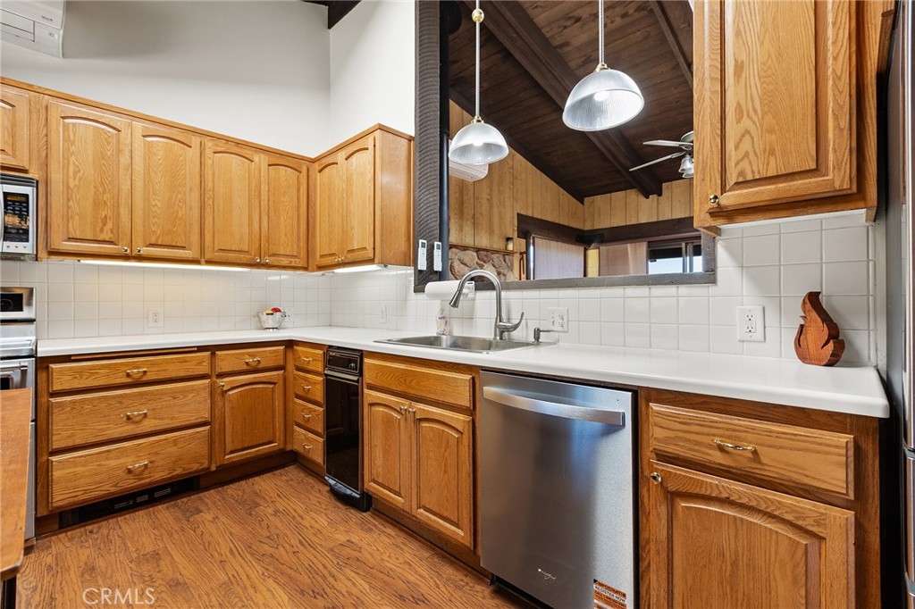 750 Stewart Canyon