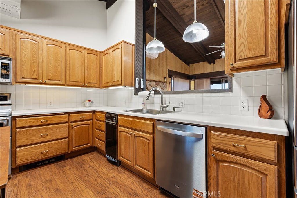 750 Stewart Canyon