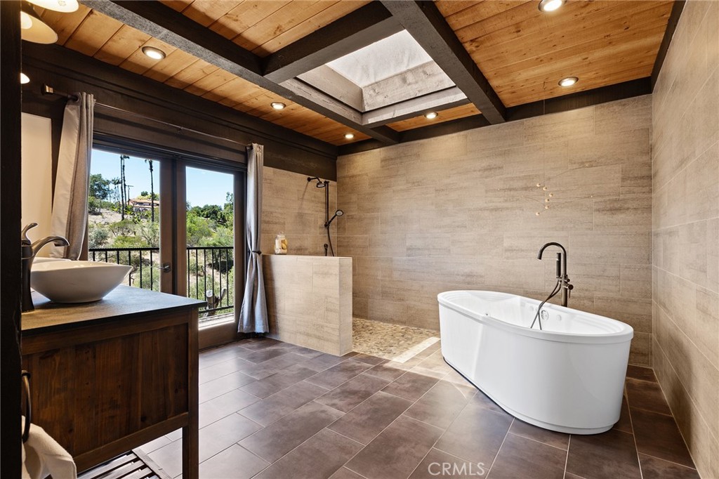 750 Stewart Canyon
