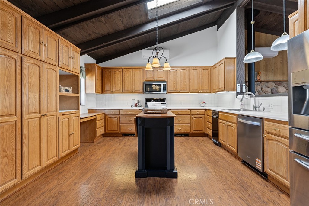 750 Stewart Canyon