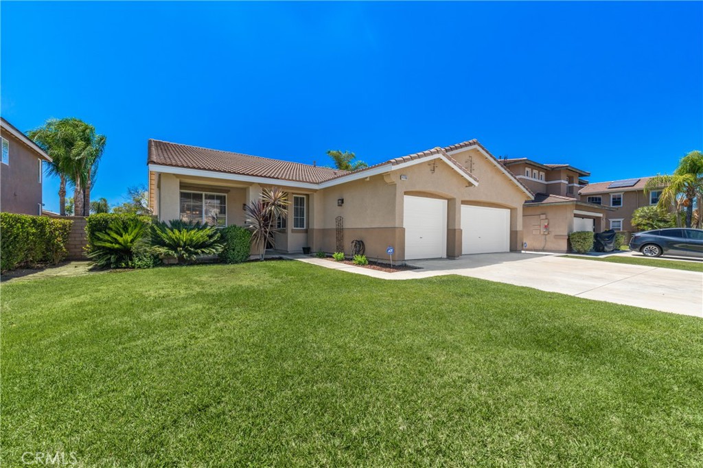 41196 Coolidge Circle