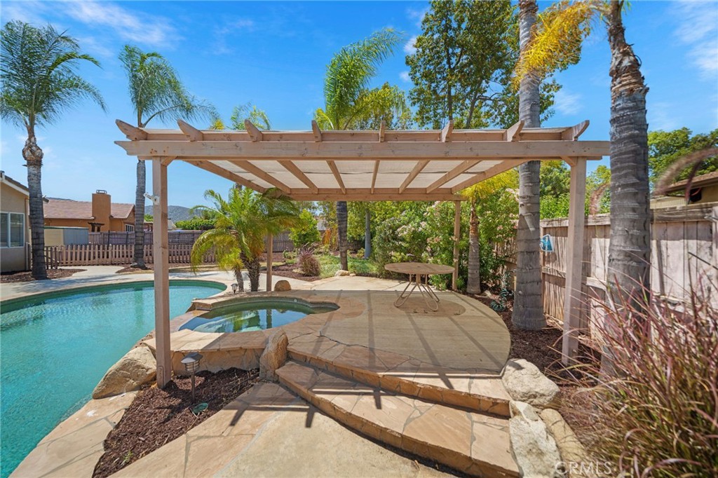 42248 Chisolm Trail