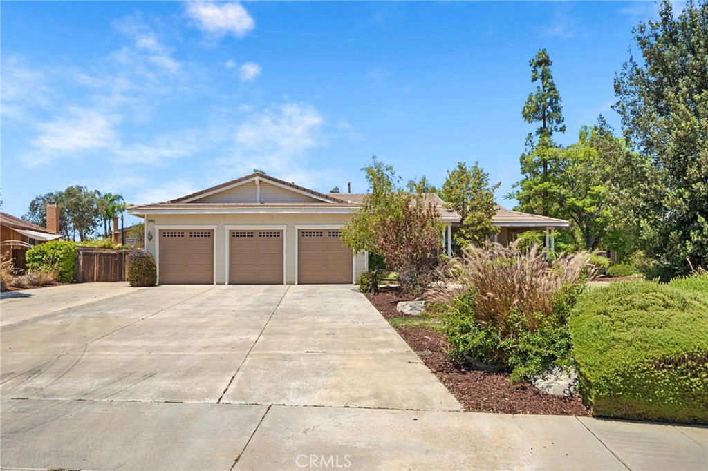 42248 Chisolm Trail
