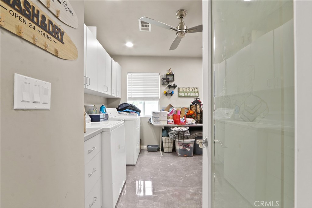 3129 W Olinda