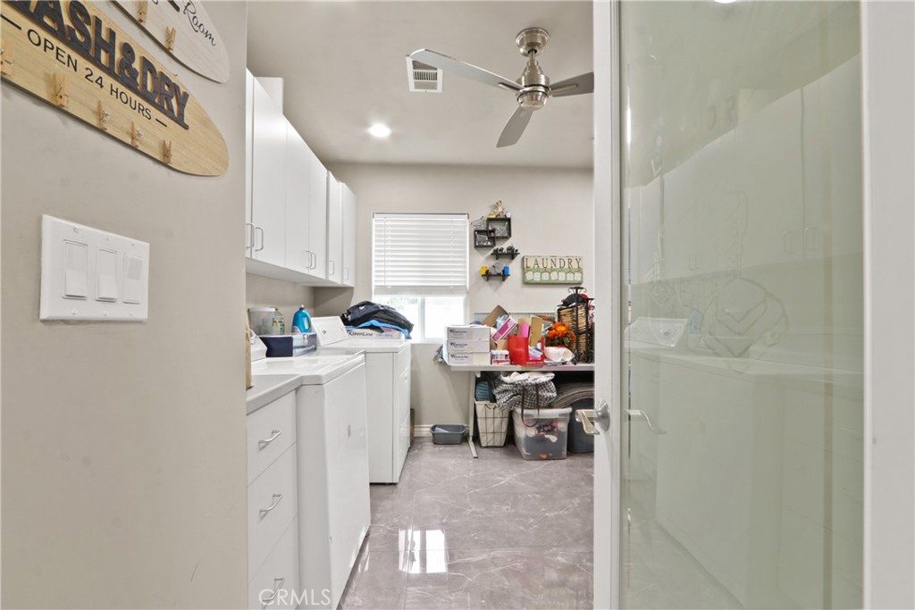 3129 W Olinda