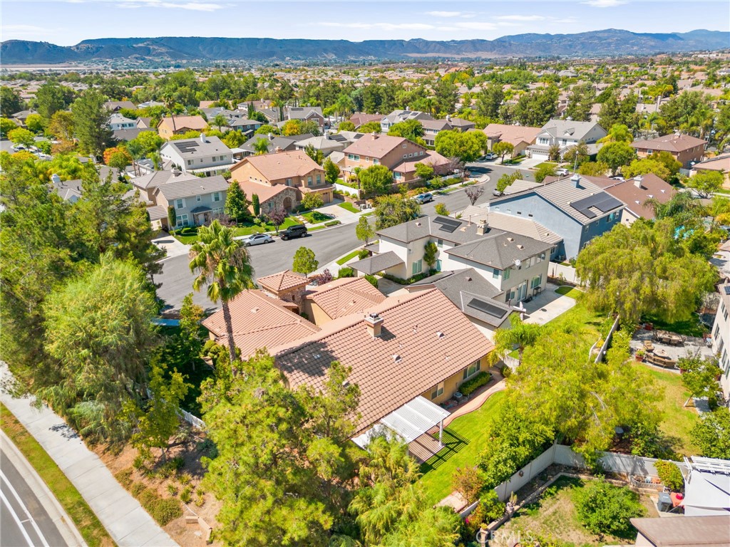 39894 Camden Court