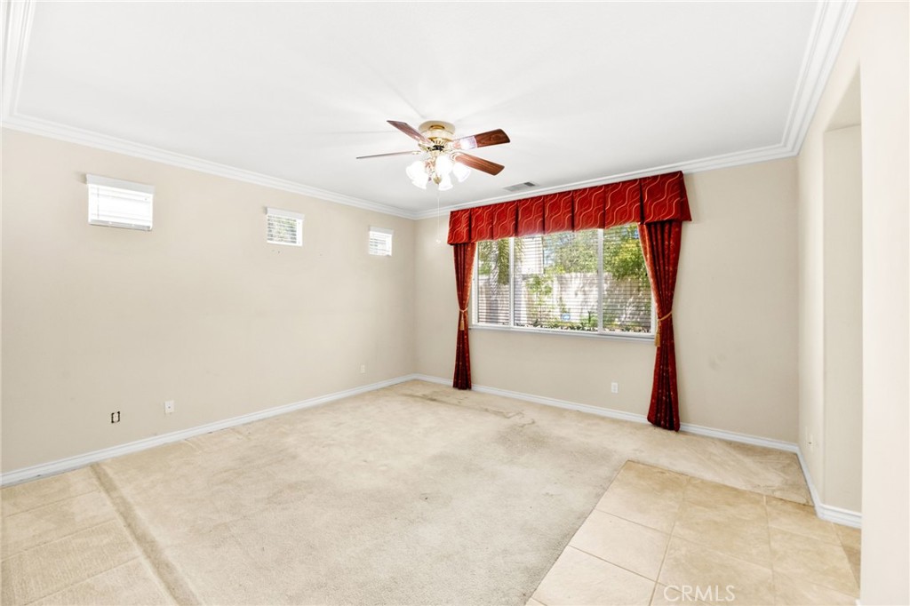 39894 Camden Court