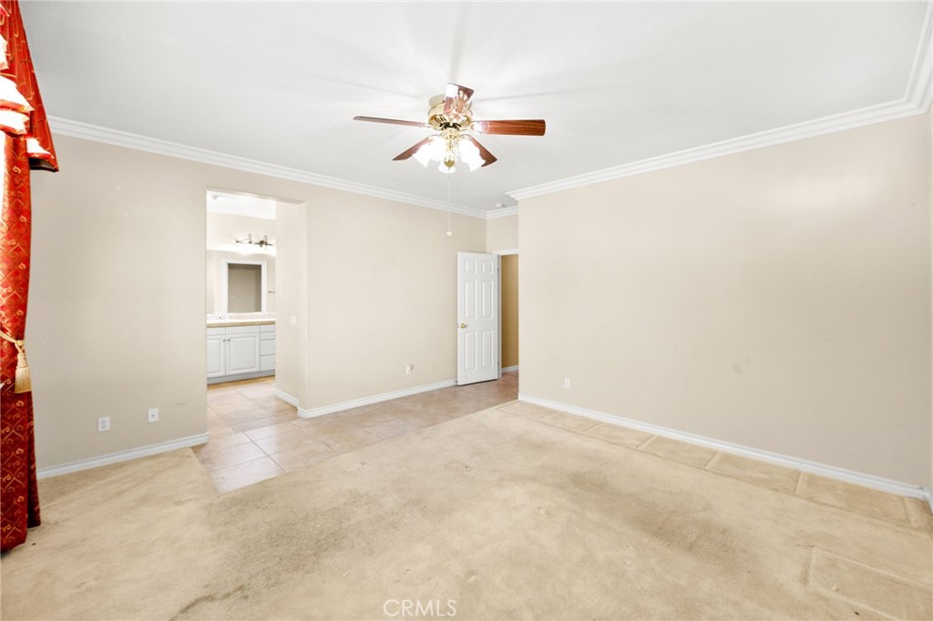 39894 Camden Court