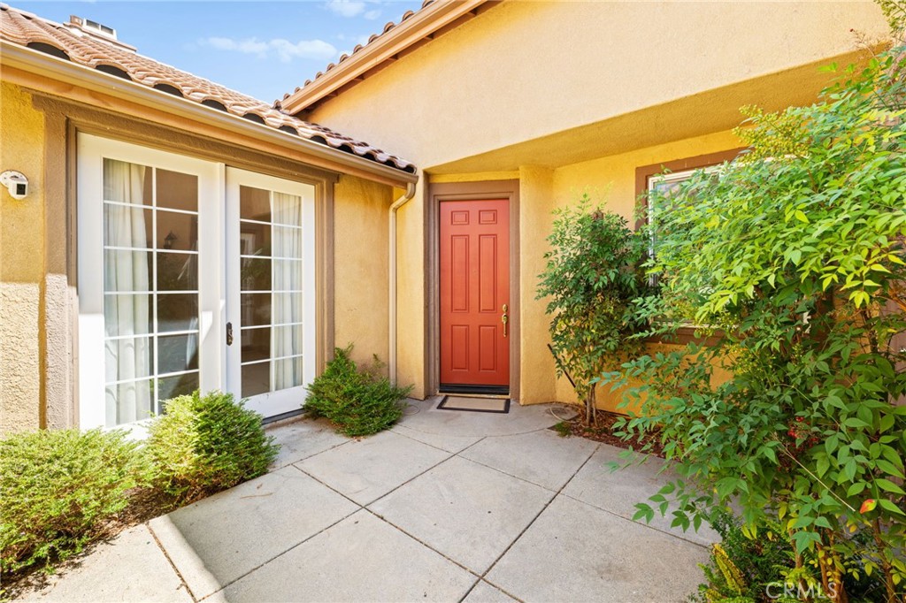 39894 Camden Court