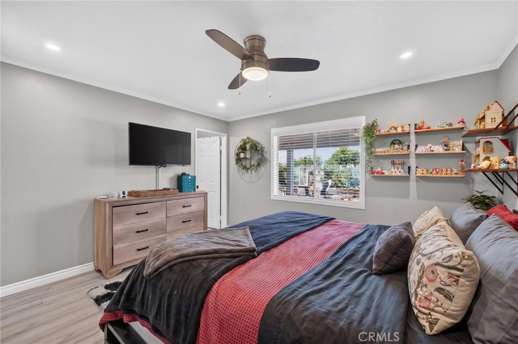 24663 Morningstar