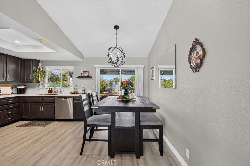 24663 Morningstar
