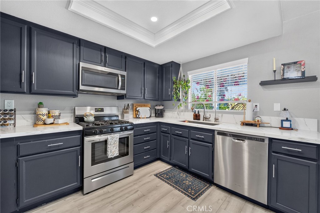 24663 Morningstar