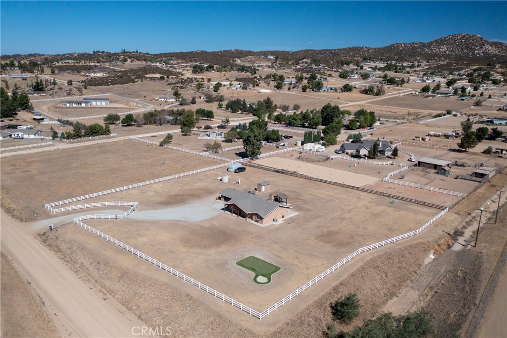 49450 Forest Springs