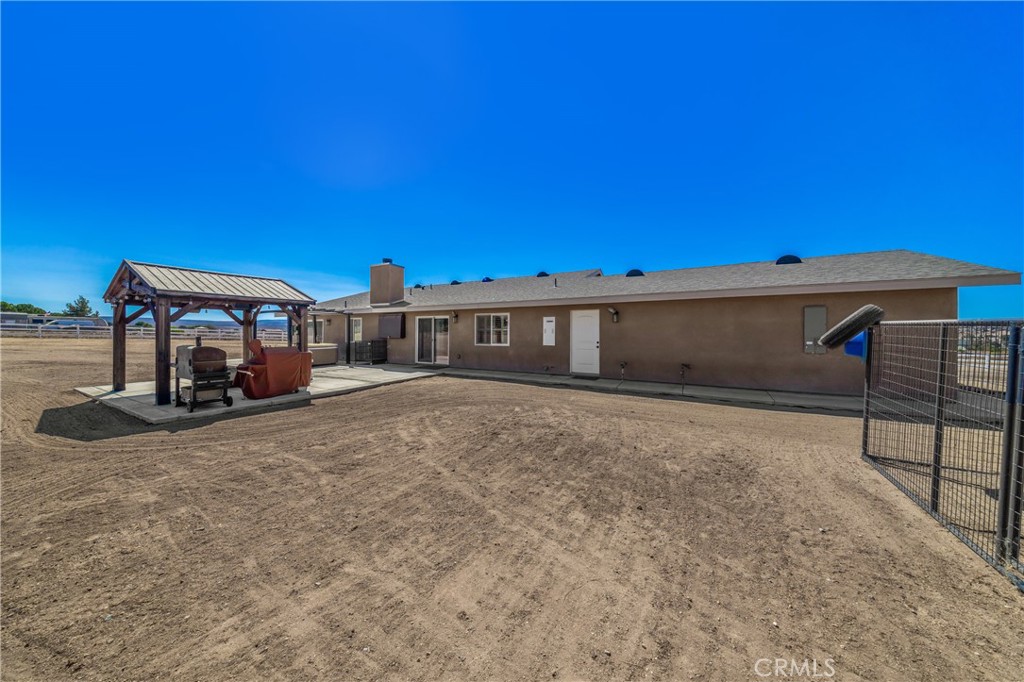 49450 Forest Springs