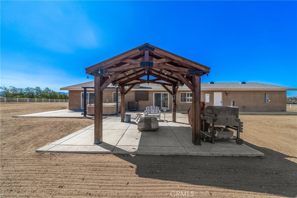 49450 Forest Springs