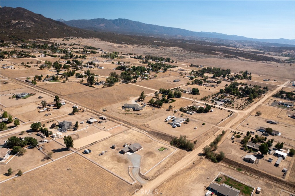 49450 Forest Springs