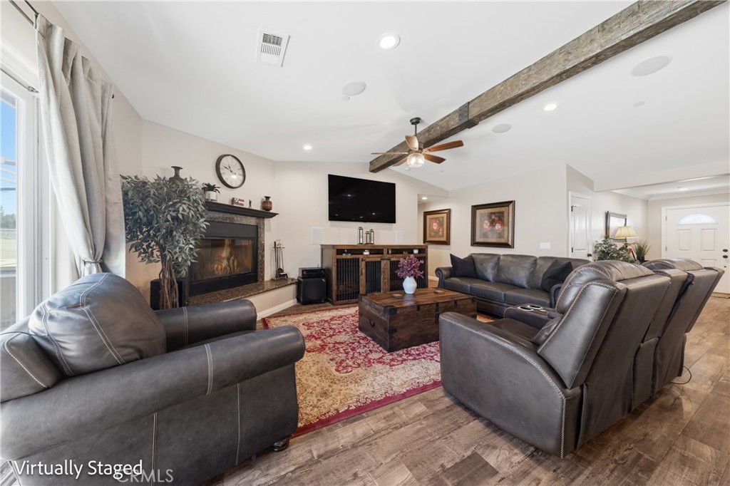 49450 Forest Springs