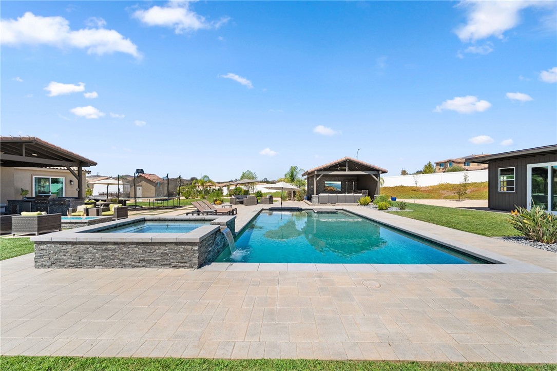 32732 Hayden Rd.