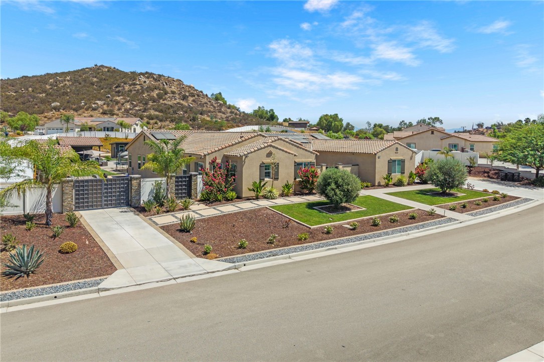 32732 Hayden Rd.