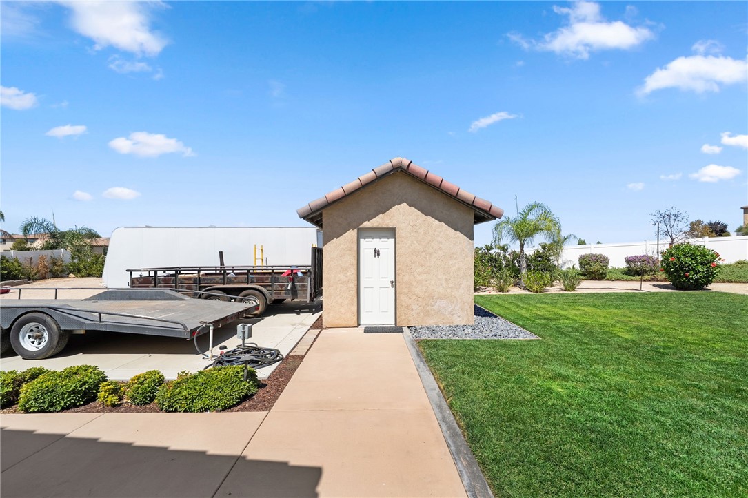32732 Hayden Rd.