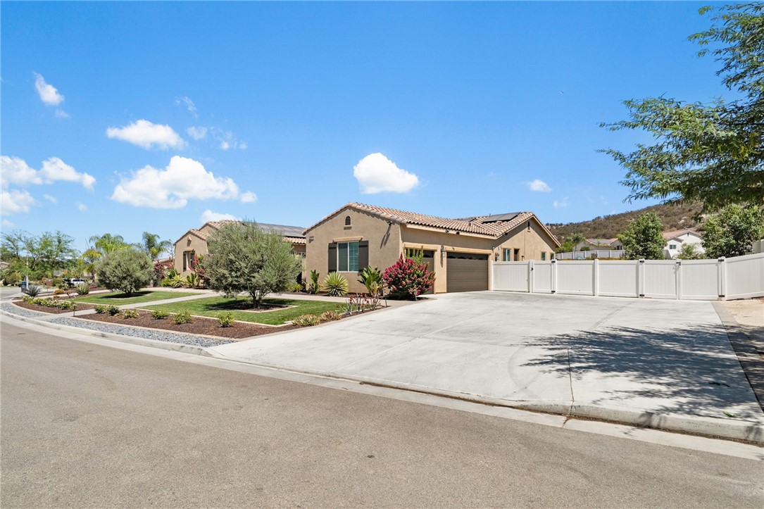 32732 Hayden Rd.