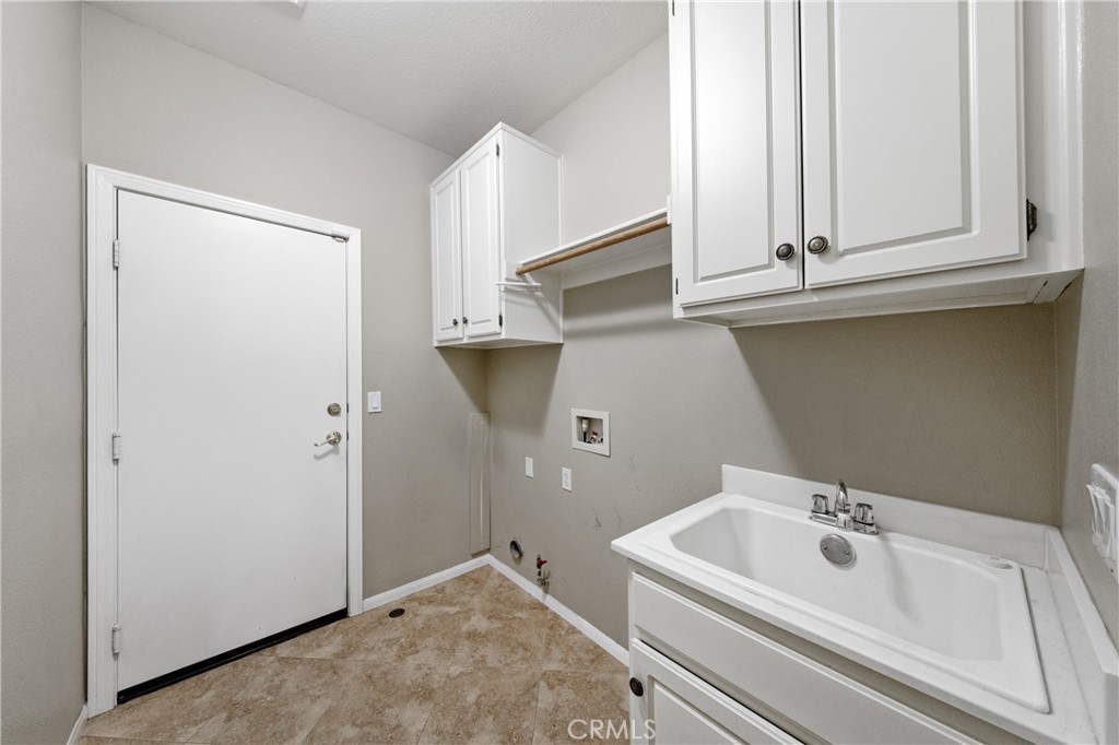 31166 Sunningdale Drive