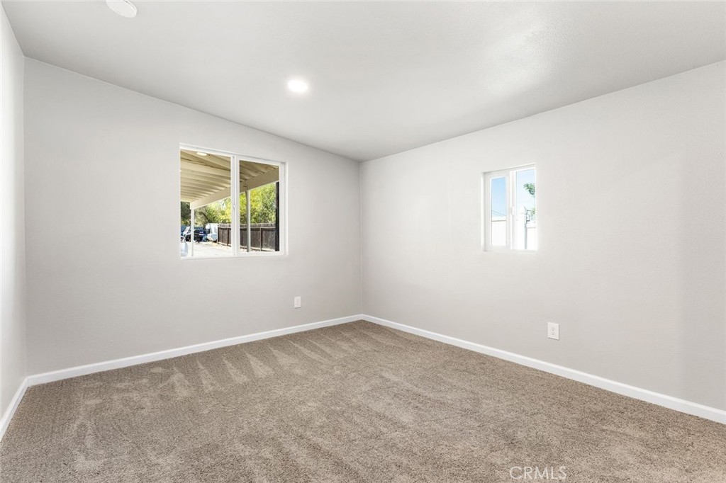 131 S Brandon