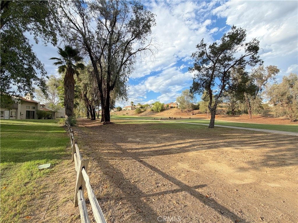 38974 Paseo De Oro