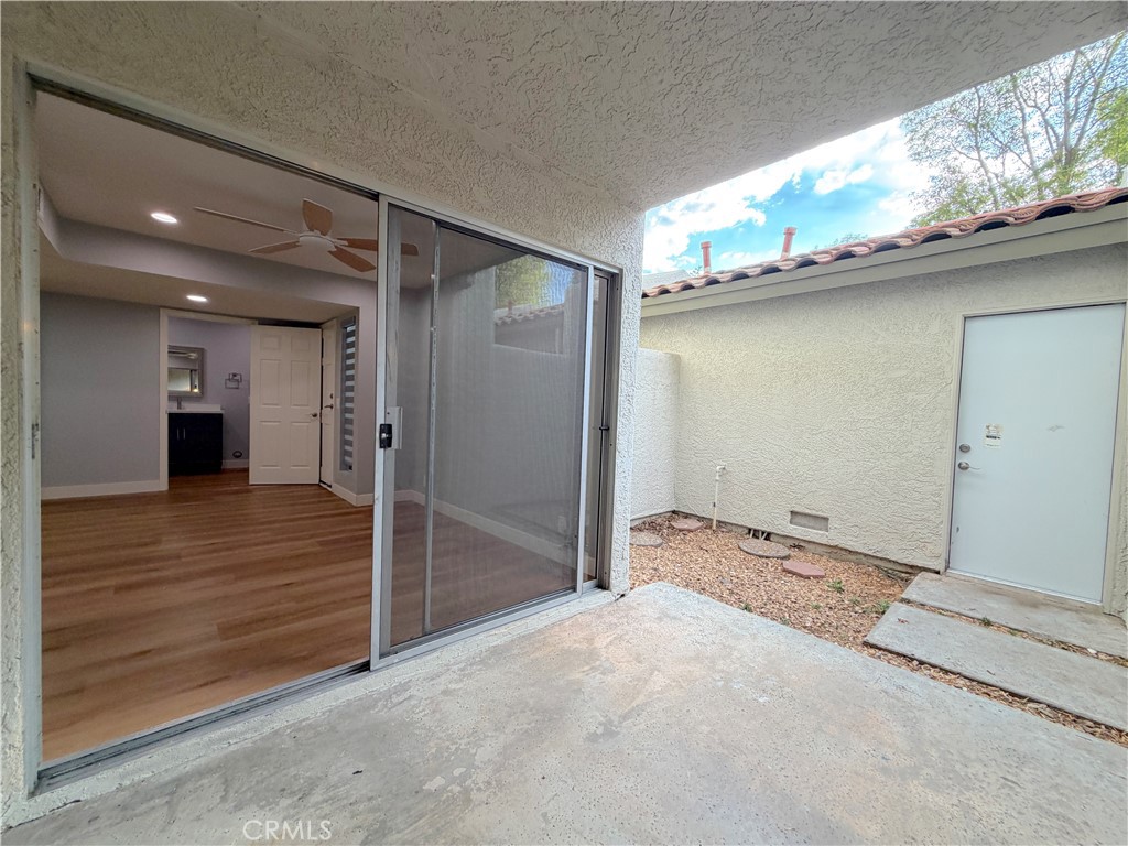 38974 Paseo De Oro