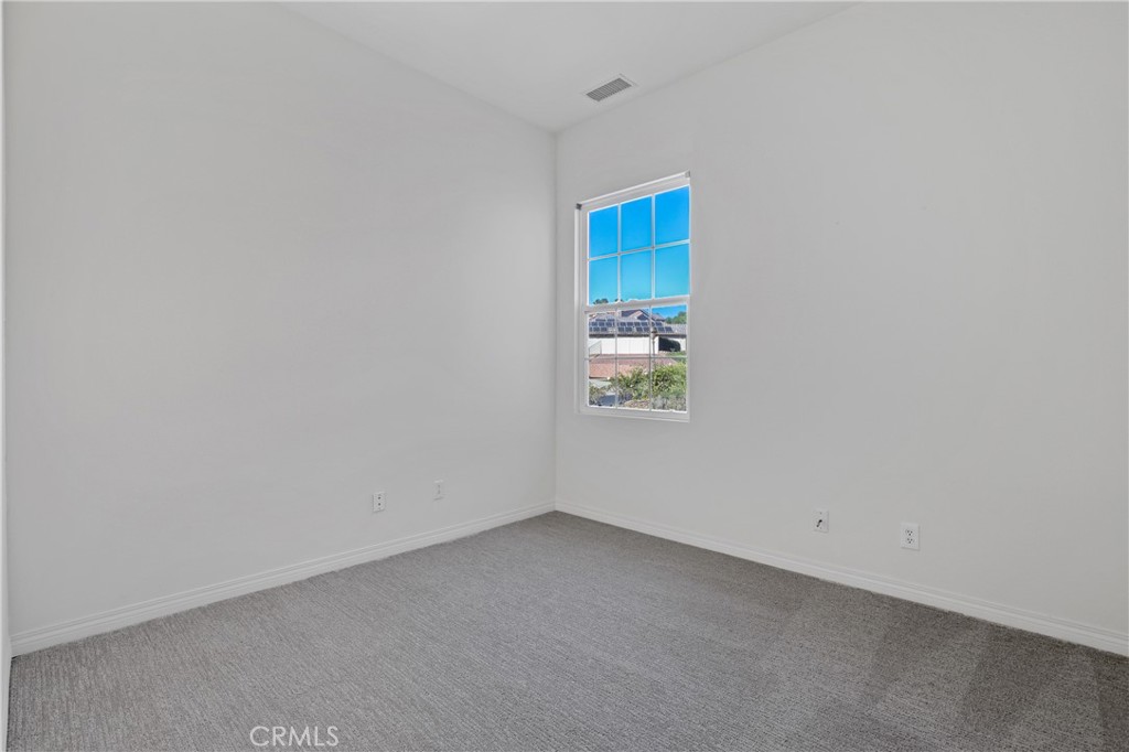 1031 Inverlochy Drive
