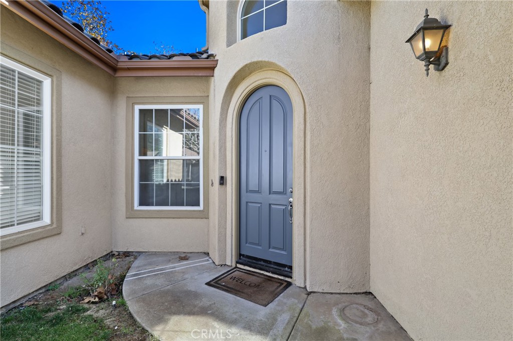 1031 Inverlochy Drive