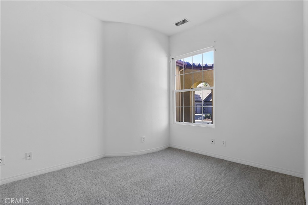 1031 Inverlochy Drive