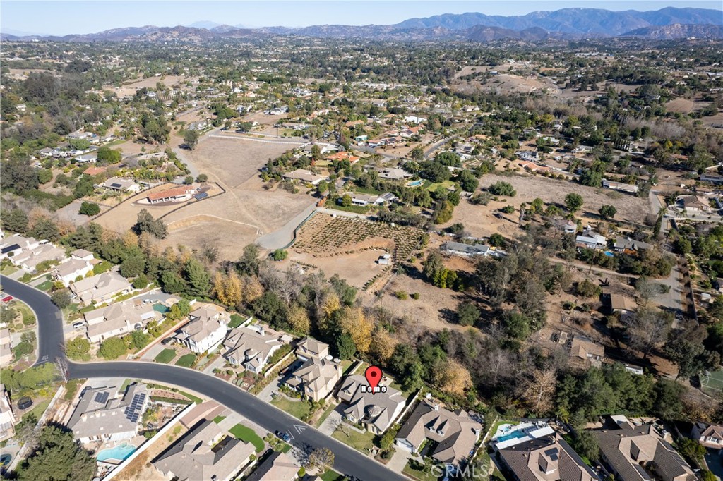 1031 Inverlochy Drive