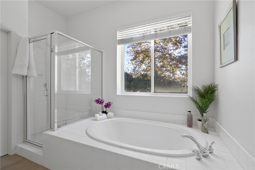 1031 Inverlochy Drive