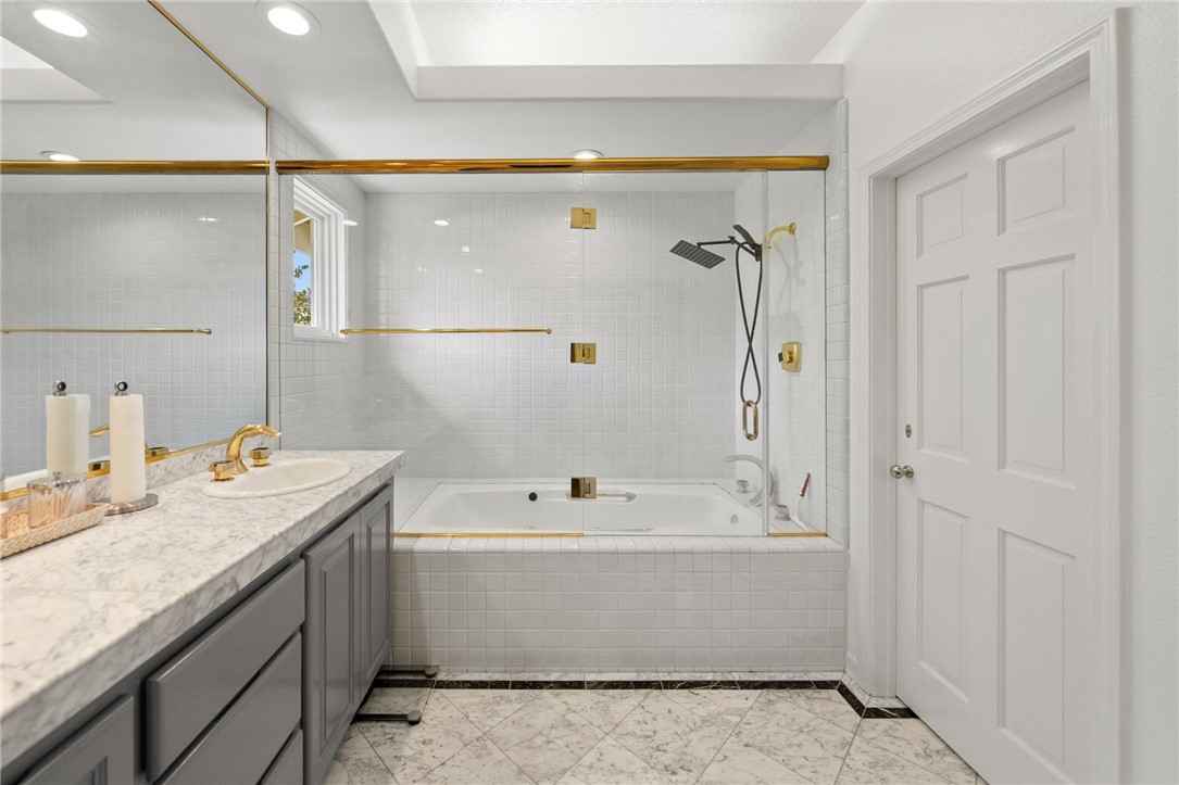 38182 Stone Meadow