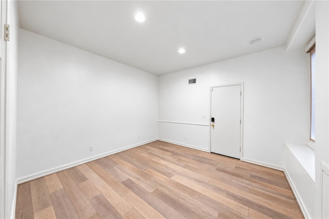 38182 Stone Meadow