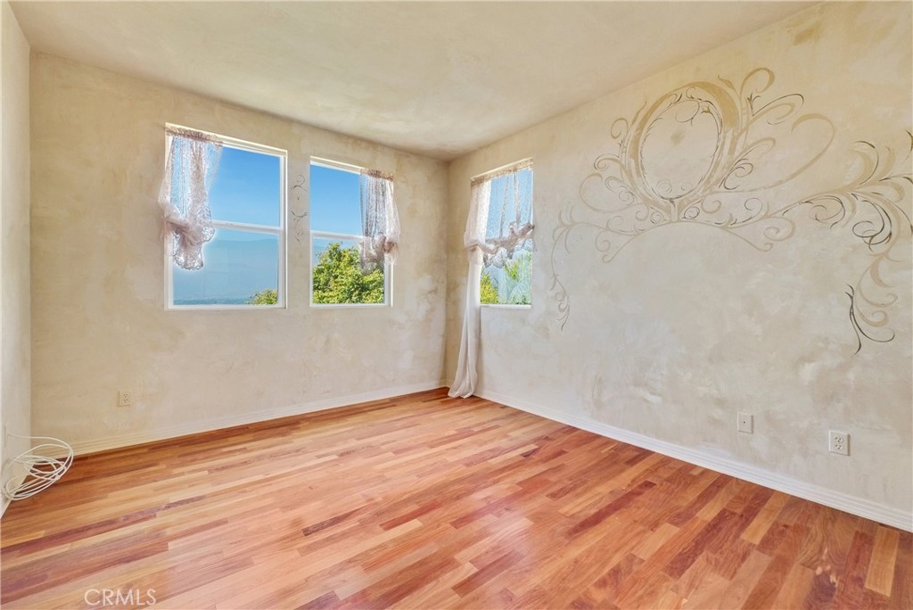 2843 Mountain Ridge Road