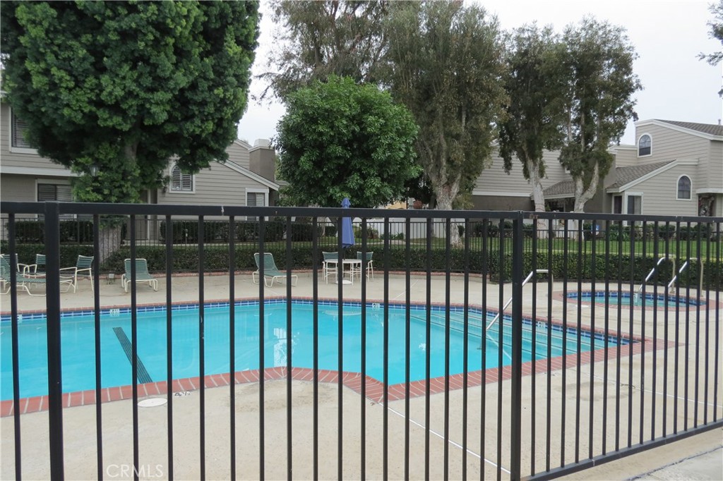 15732 Tetley Street 40