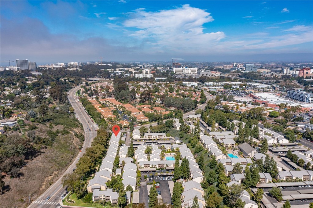 8503 Villa La Jolla Drive B