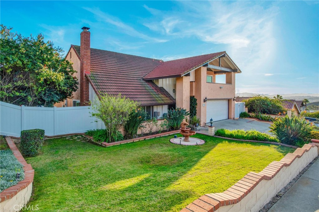 23924 Highland Valley Road