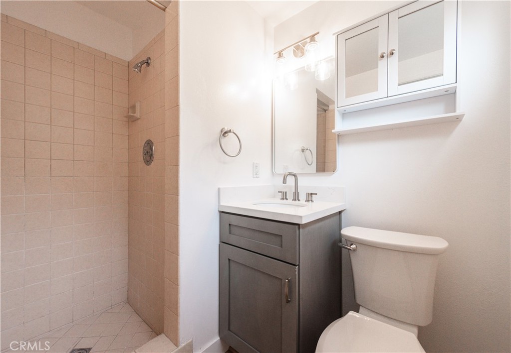 15420 Bonsallo Avenue