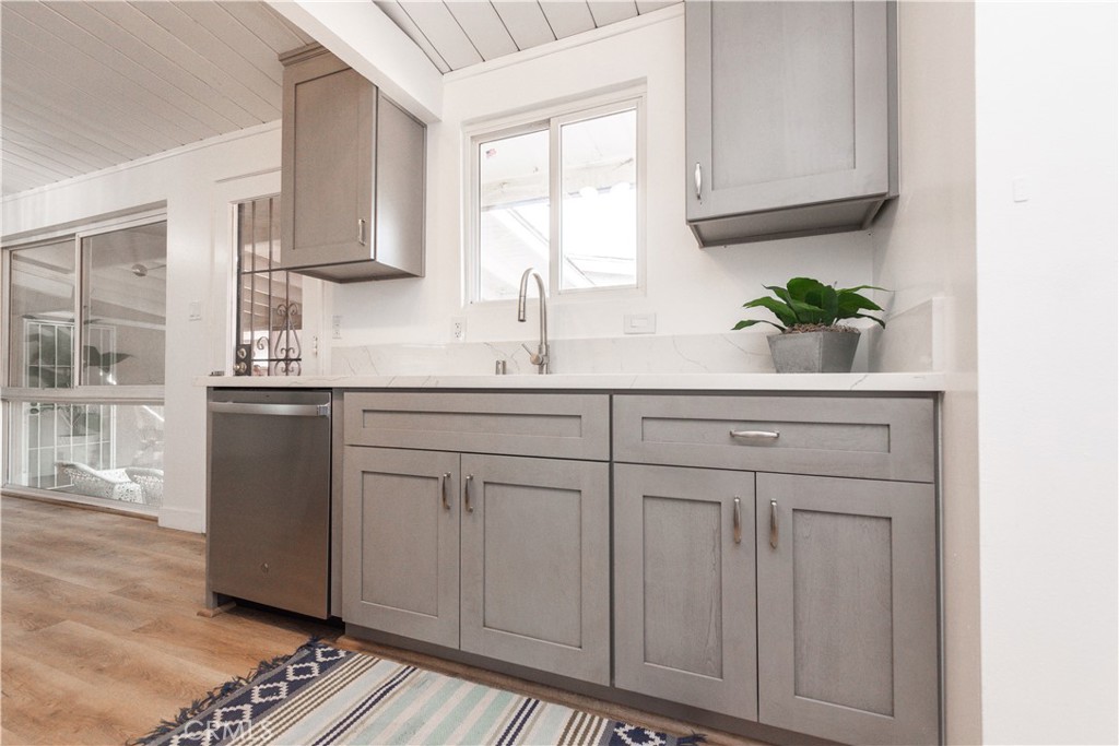 15420 Bonsallo Avenue