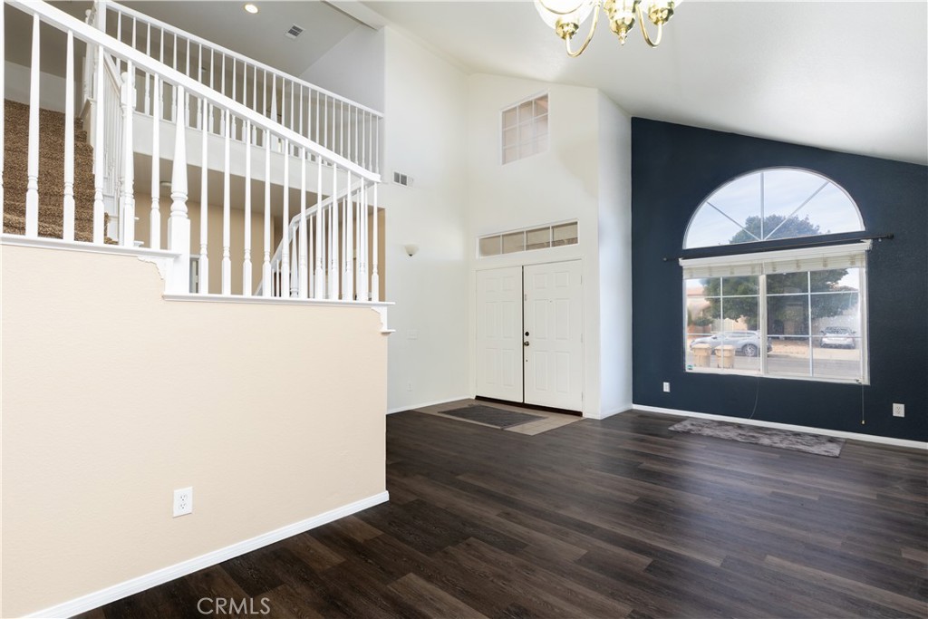 8953 Glenwood Avenue