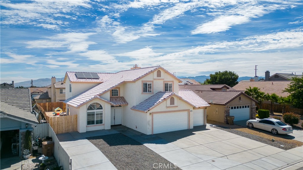 8953 Glenwood Avenue